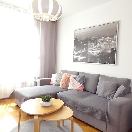 Well-Equipped Apartment With Free Parking Zagreb Ngoại thất bức ảnh