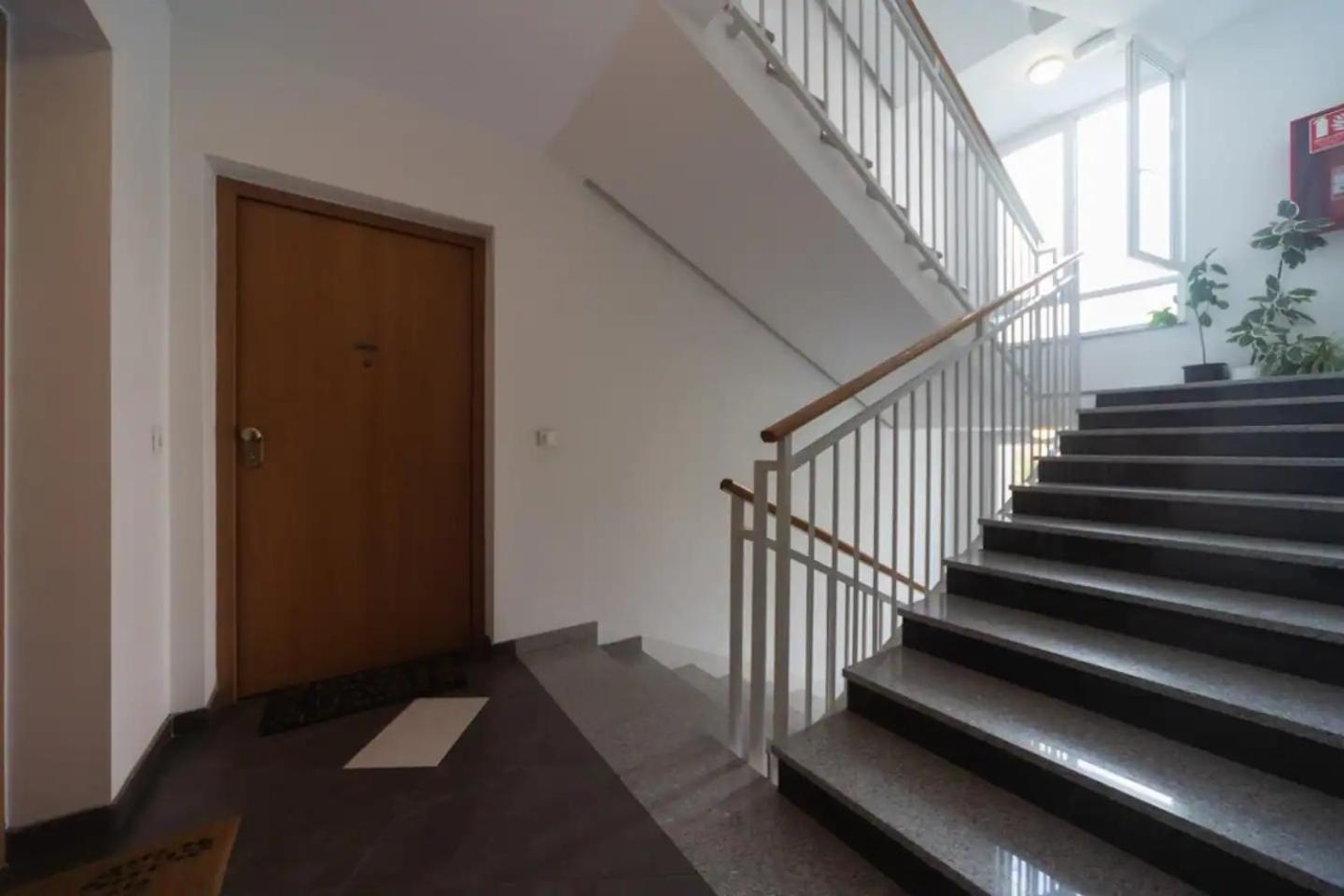 Well-Equipped Apartment With Free Parking Zagreb Ngoại thất bức ảnh